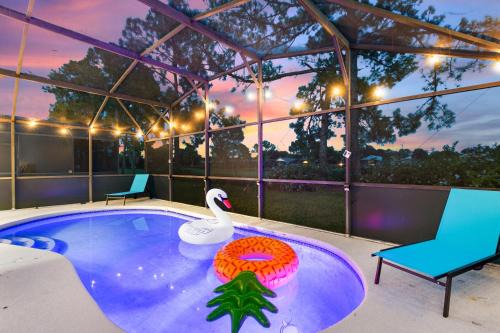 Haines City House | Dreamy 3BR, Pool,Golf, Disney, Universal, Legoland