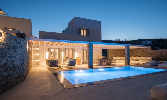 Antiparos Villa | Dreamy 5 BDR Antiparos pool villa