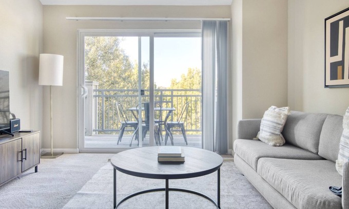 Morse Park Apartment | Dreamy Sunnyvale 2BR w/ W/D, Pool & Gym, walk to Google, by Blueground