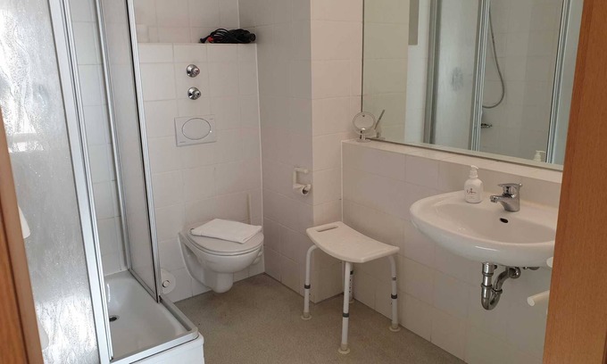 Erlangen Bed & Breakfast | Dreibettzimmer - Hotel & Gasthof Ritter St. Georg