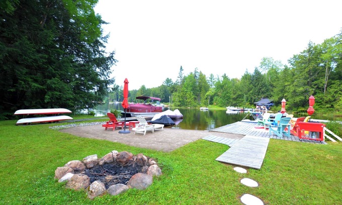 Bracebridge House | Drift Away Summary: G