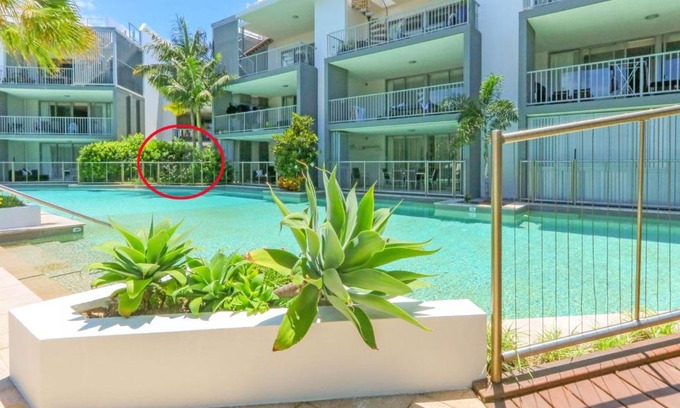 Casuarina Apartment | Drift North 5 - Deluxe swim up one becdroom