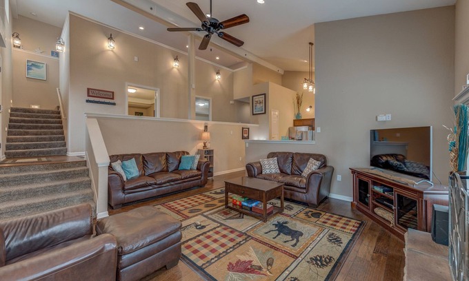 Pepin Condo | Driftwood Condos at Lumberyard Lofts