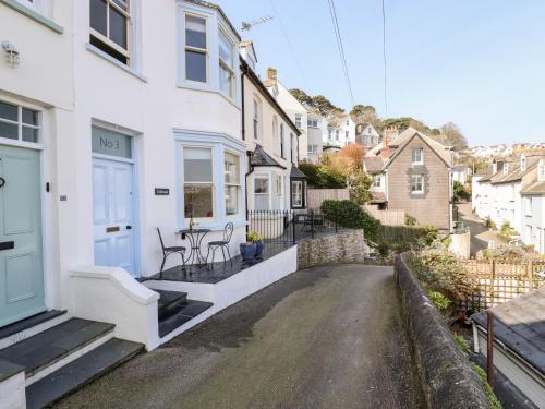 Fowey House | Driftwood