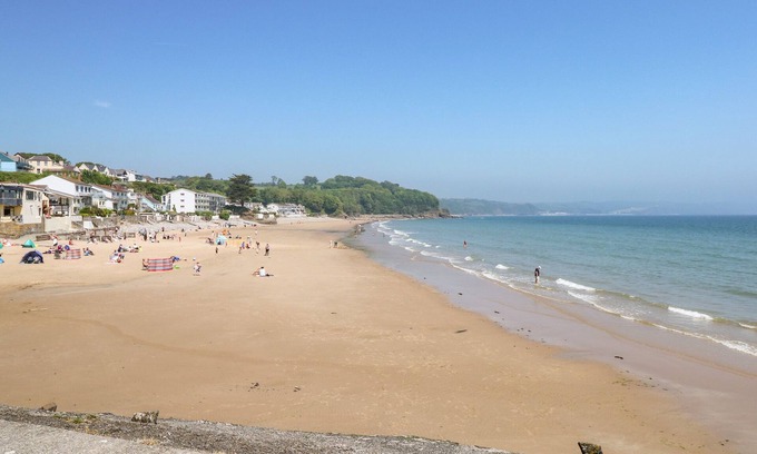 Saundersfoot Cottage | Driftwood House