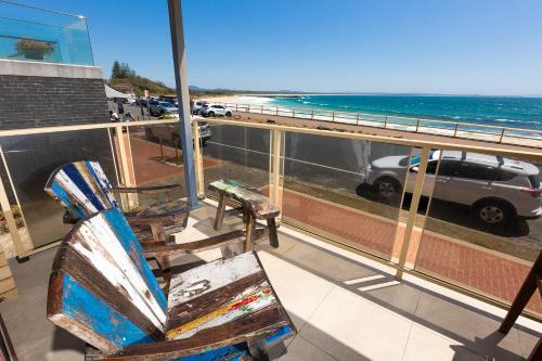 Forster Apartment | Driftwood Shores
