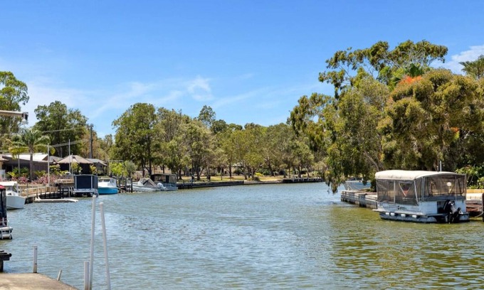 South Yunderup House | Drop your Anchor in Yunderup