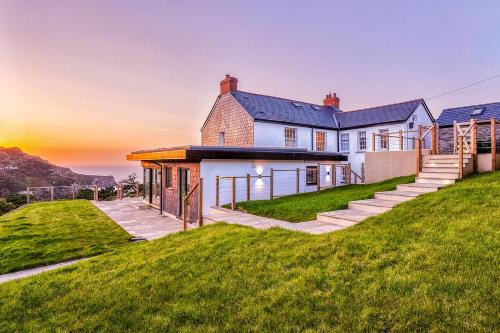 Lee House | Drummetts