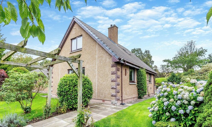Balloch Cottage | Drummond House (UK42979)