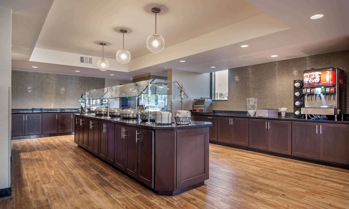 East Point Hotel | Drury Inn & Suites Atlanta Airport