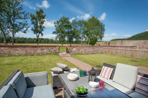 Melrose House | Dryburgh Steading Two
