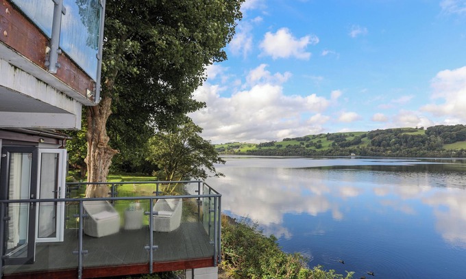 Llanycil Cottage | Drysgol Lakeside - Bala Lake