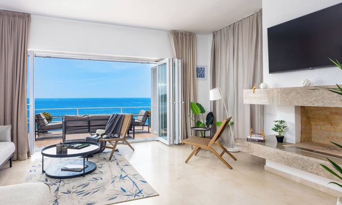 Lozica Villa | Dubrovnik Private Beach and Pool Charming Seafront Villa For 10