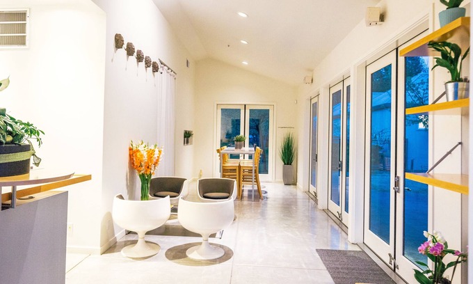 Healdsburg Hotel | Duchamp Hotel Private Suites