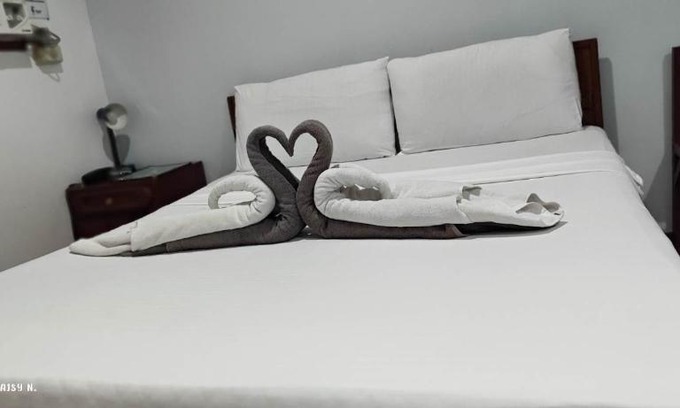 Ermita Hotel | duck inn manila