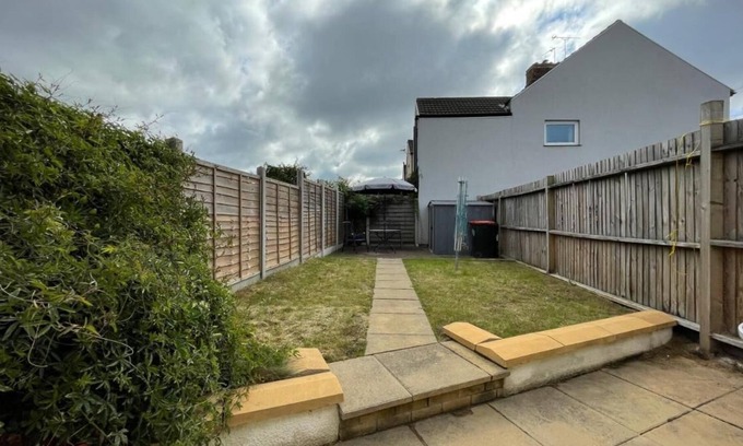 Newport House | Duckpool View by Tŷ SA