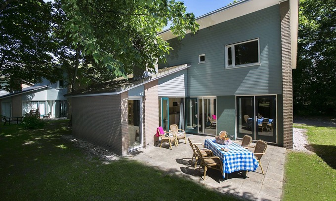 Bohemen en Meer en Bos Villa | Dune Villa in Kijkduin with Sauna