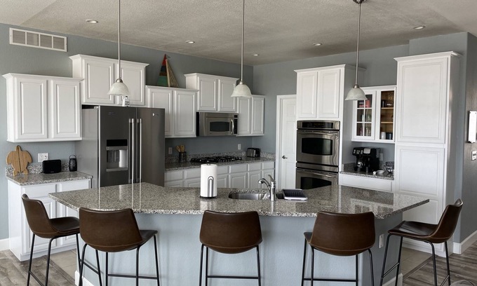 Brule Condo | Dunes #1 Lighthouse Villa Townhome at Lake McConaughy