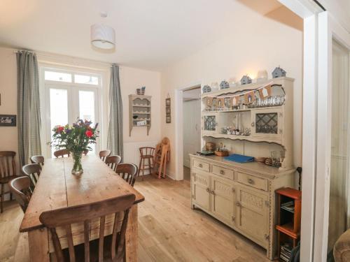 Teignmouth House | Dunholme House