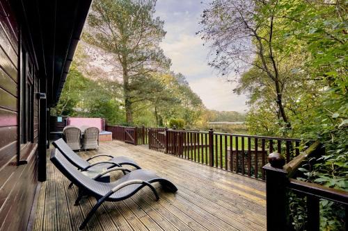 Thurstonfield House | Dunnock Lodge with Hot-tub
