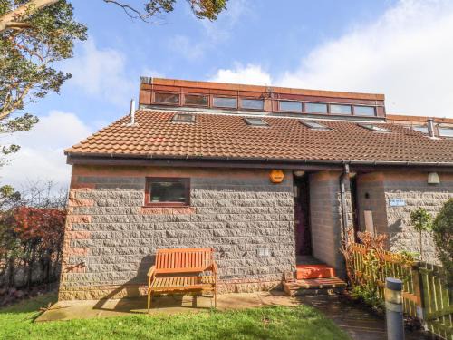 Embleton House | Dunstanburgh View