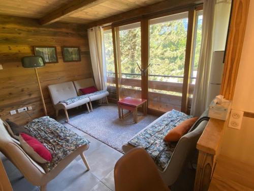 La Clusaz Apartment | Duplex 3 chambres pour 6 pers, proche village, ski aux pieds - FR-1-459-230