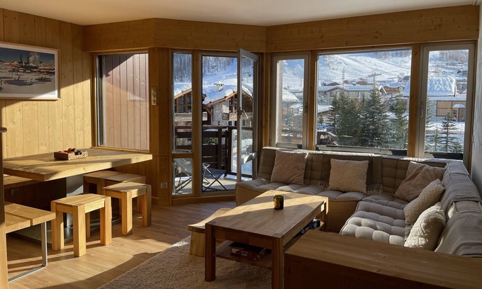 Val-d'Isere Apartment | Duplex 70m2 facing south ideally located 250m from the start of Solaise/Bellevarde