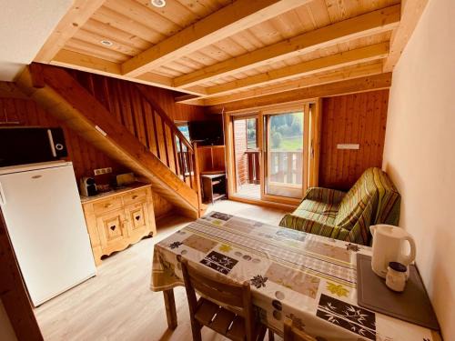 La Clusaz Apartment | Duplex au cœur du village avec balcon et garage à La Clusaz, proche des pistes et commodités - FR-1-459-216