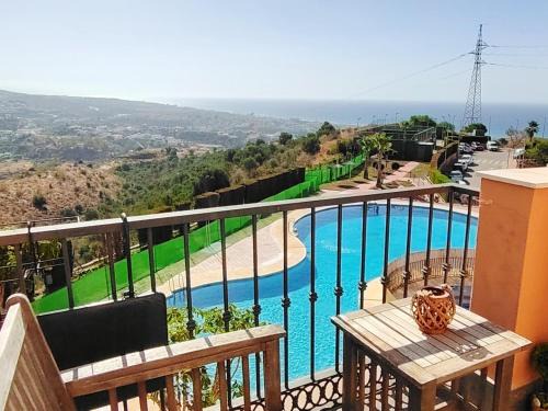 Torre de Benagalbon Apartment | Duplex La Calma, with views of the sea and mountains