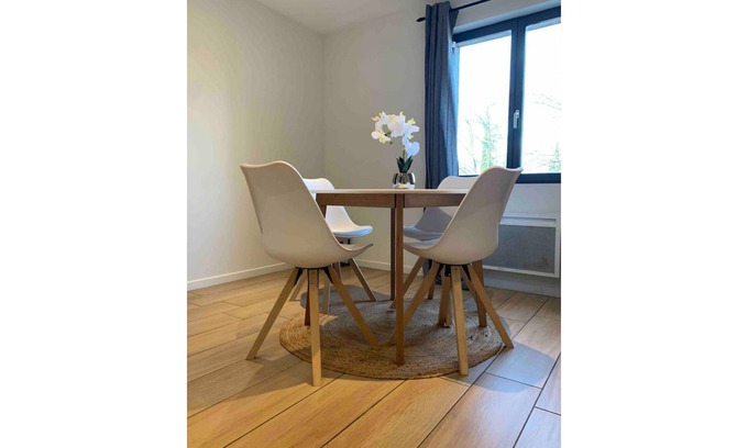 Amiens Apartment | Duplex Proche Zénith, Mégacité, Stade de la Licorne, CHU
