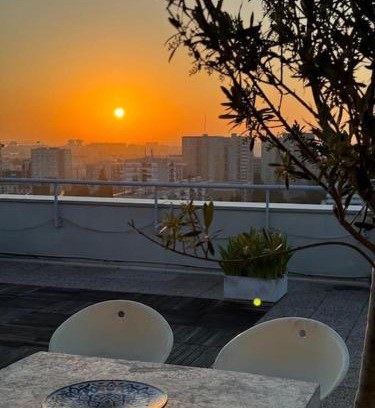 Bagnolet Apartment | Duplex rooftop vue Tour Eiffel