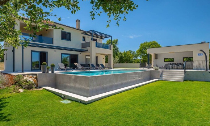 Barban Villa | Duplich Comfortable holiday residence