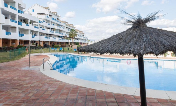 Castillo de Sabinillas Apartment | Duquesa Suites Golf and Gardens
