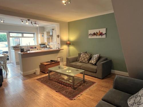 Langley Moor House | Durham 3 Bedroom House With Parking