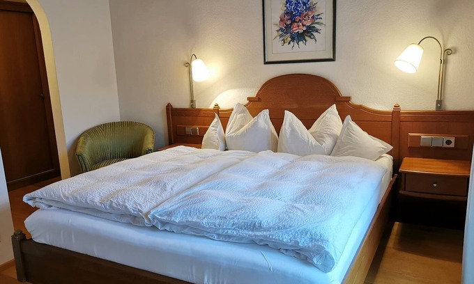 Blindau Apartment | Dürrach vacation apartment with covered balcony