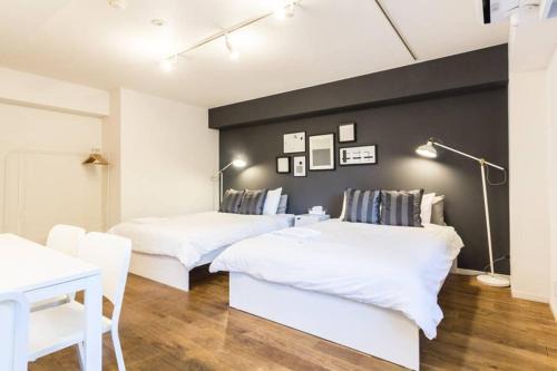 Honmachi Apartment | Dwell Urban 2B