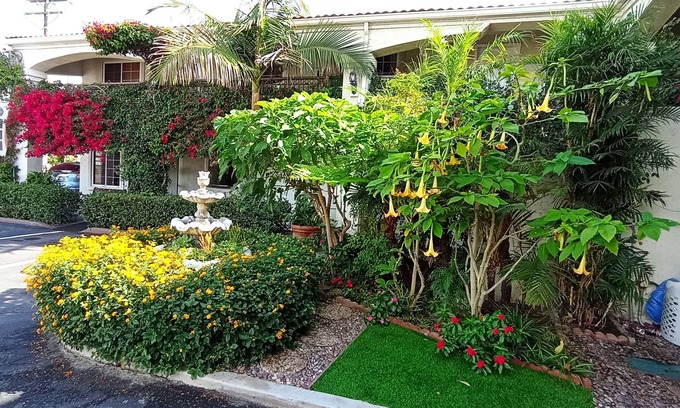 Santa Fe Springs Hotel | Dynasty Suites Santa Fe Springs