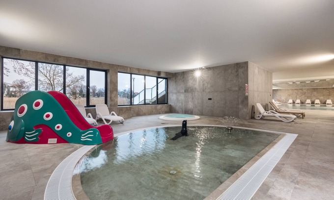 Dziwnow Apartment | Dziwnów Apartment by the Lake by Renters