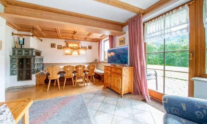 Missen Apartment | E 15 - Ferienhaus Edelweiß im Feriendorf Sonnenhang - Ferienhäuser im Feriendorf Sonnenhang in