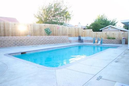 Victorville House | Eagle Ranch Oasis - Victorville Pool Getaway