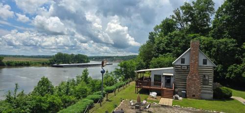 Morris Chapel House | Eagle's Bluff Cabin