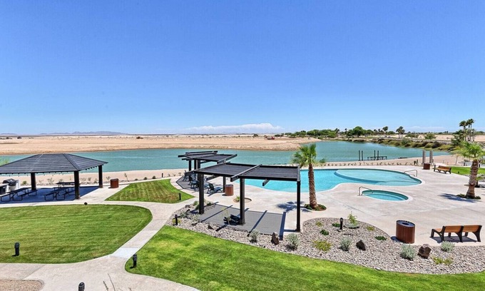 Centro House | Eagle Village @ Islas del Mar B2