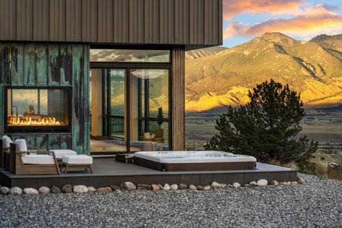 Emigrant House | Eagles Wings Mountain House as seen in Condé Nast