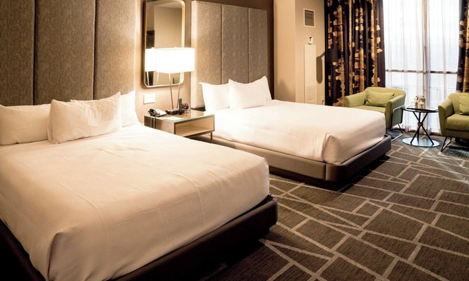 Las Vegas Strip Apartment | Easement Unit at Luxor Casino Strip Las Vegas