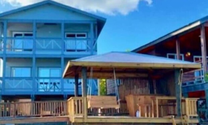 Calabash Bight House | East End Gem-3 Bedroom on the Water