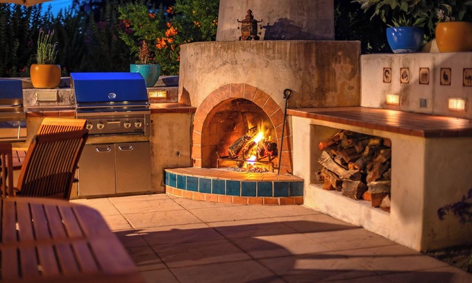 Ojai House | East End Pixie Orchard Getaway
