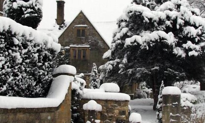 Broadway House | East House