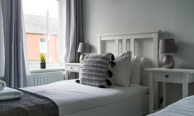 Choppington House | East House - Inviting 3 Bed Stakeford