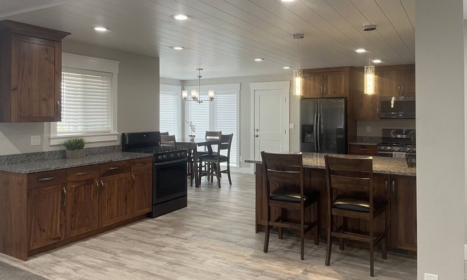 Layton House | East Layton 3 Bedroom/2 Bath Home