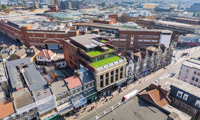 Clementswood Apartment | East London Aparthotel - Ilford/London